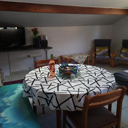 Zimmer Mit Fruehstueck Challes-les-Eaux Zewnętrze zdjęcie